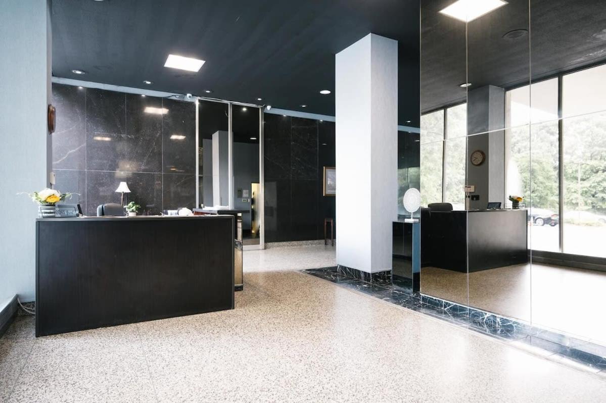 Downtown Atl Condo Onsite Parking King Bed & Bonus Room Lm1901 Atlanta Exterior foto